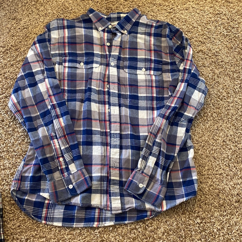 😎 EUC Fleece Shirt